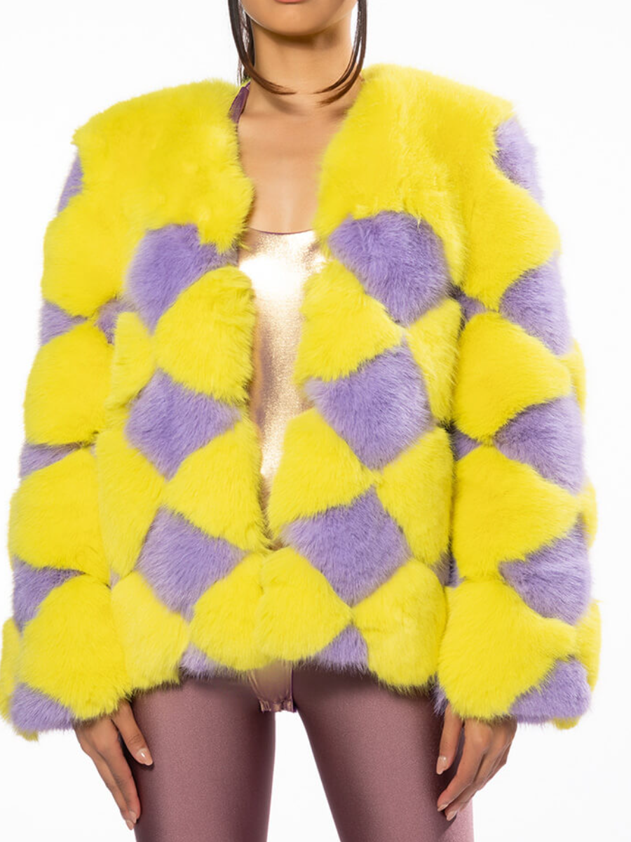 Contrast Faux Fur Coat（Free shipping）