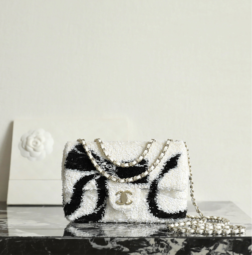 Bow Sequined Flap Bag