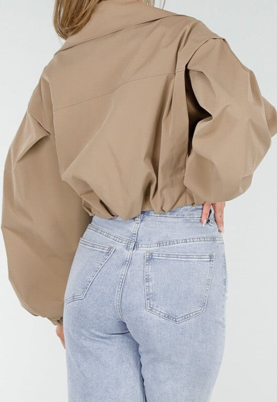 Short Trench Coat With Loose Sleeves