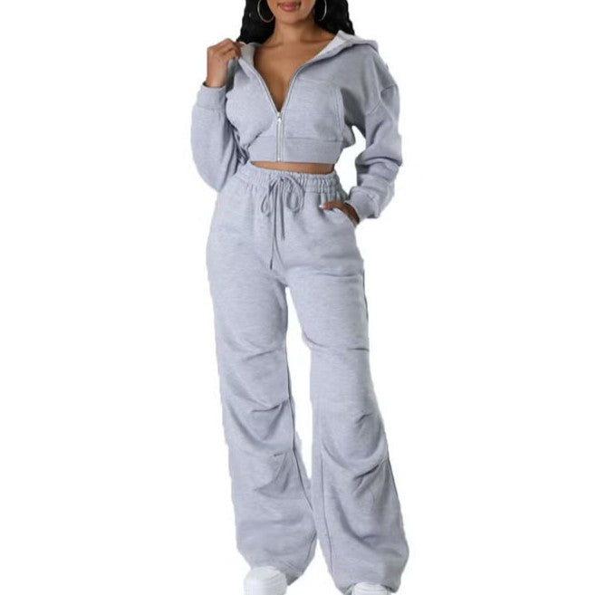 Loose Fit Sports Suit With A Fitted Waist