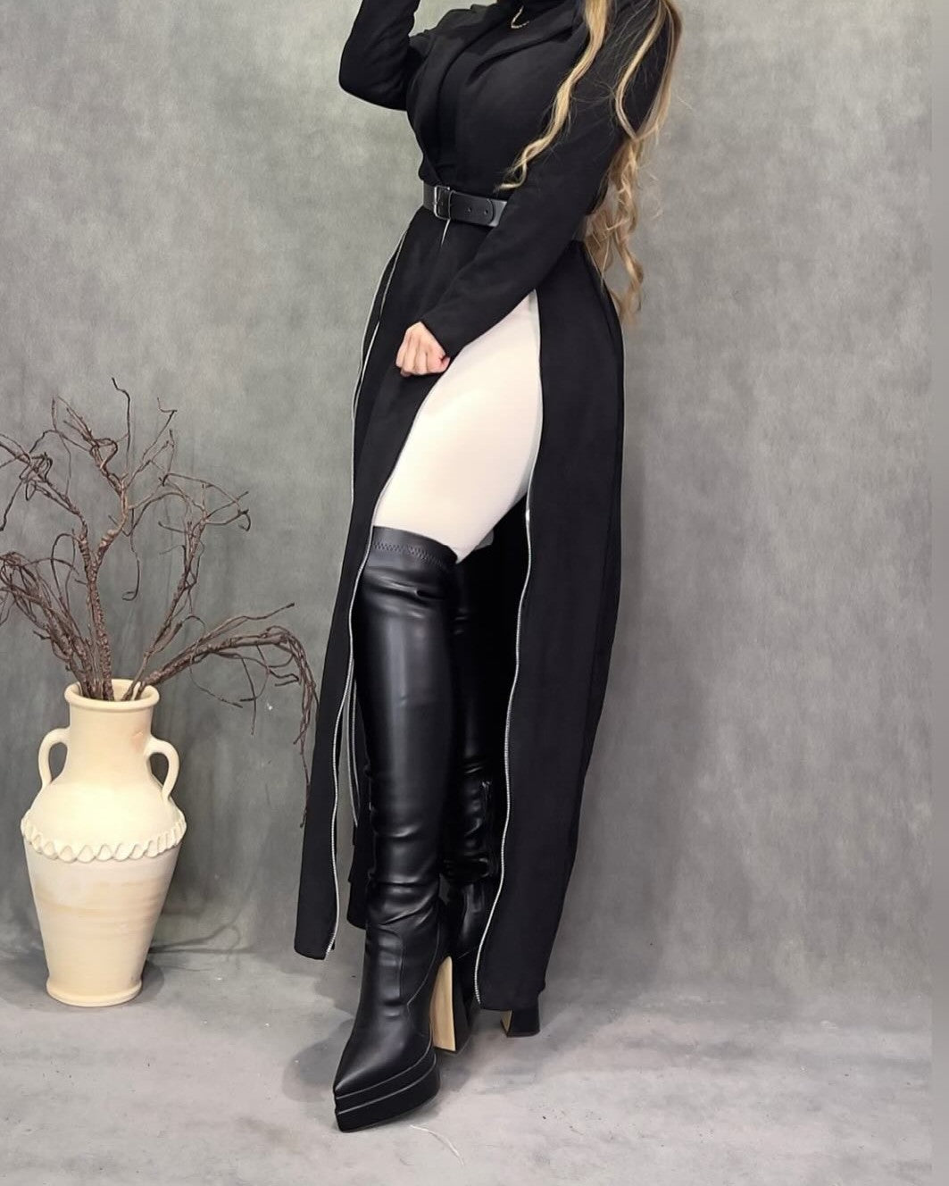 Long Black Jacket With Zipper Design