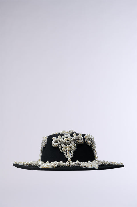 Statement Pearl Hat