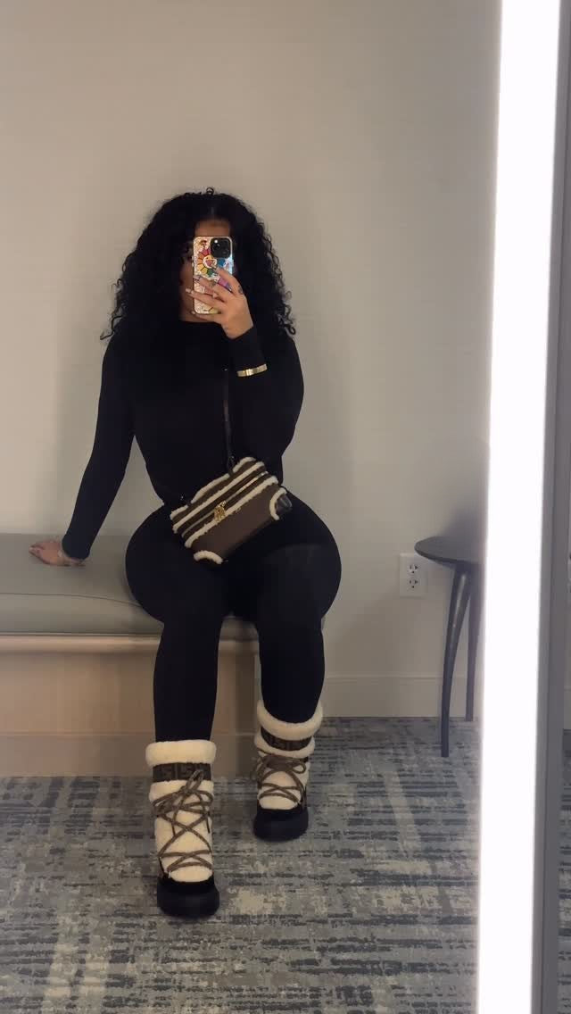 Round Toe Lambswool Ski Boots