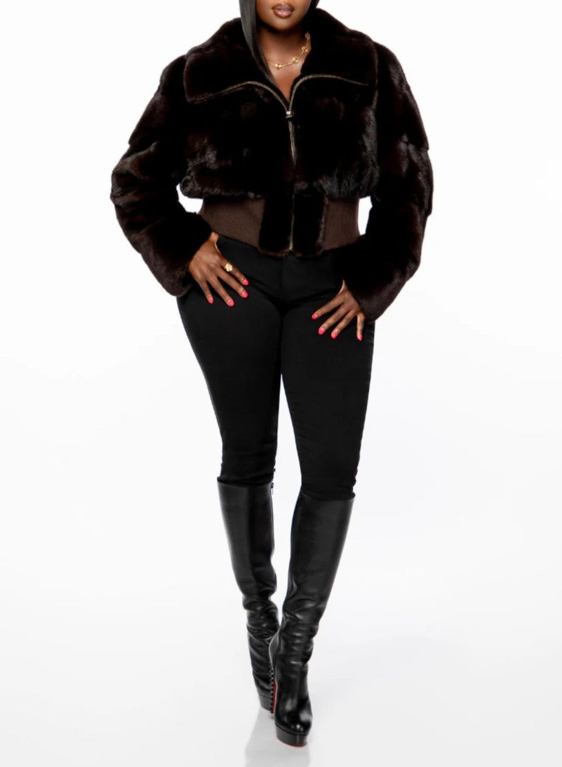 Luxurious Fitted Fur Coat
