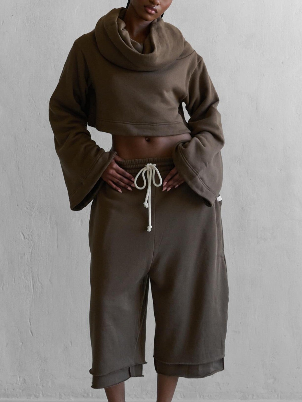 Solid Color Long-sleeved Suit