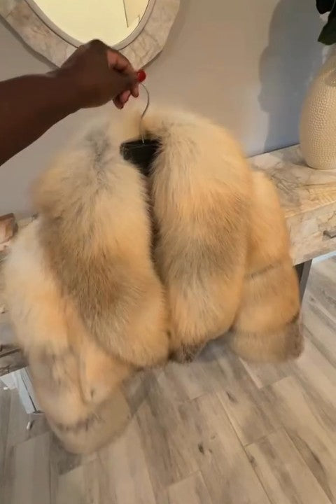 Short Fur Jacket, Versatile And Easy To Style.（Free shipping）