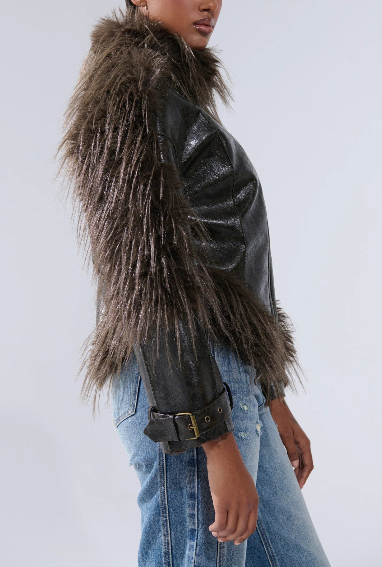 Leather Jacket With Fur Trim And Tassels（Free shipping）