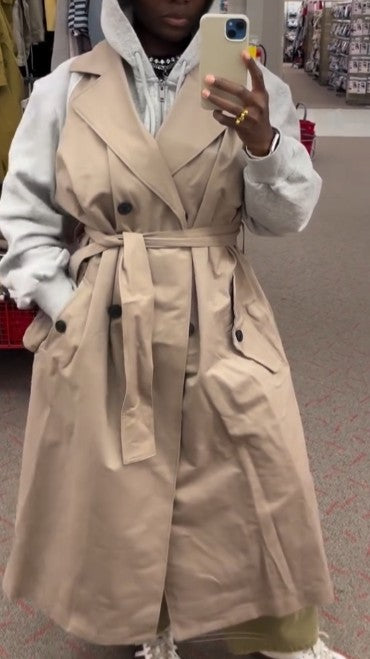 Sporty Trench Coat And Sweatshirt Design