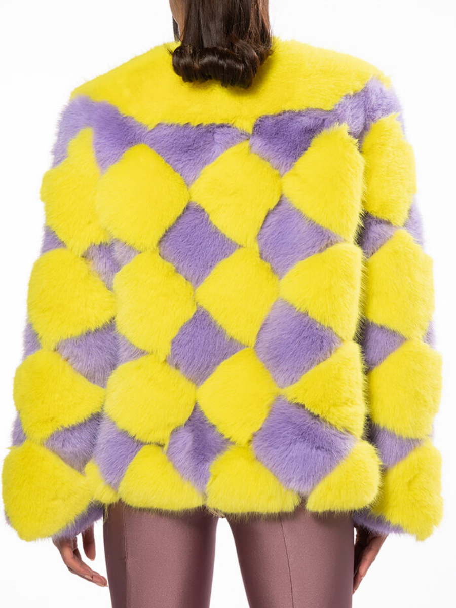 Contrast Faux Fur Coat（Free shipping）