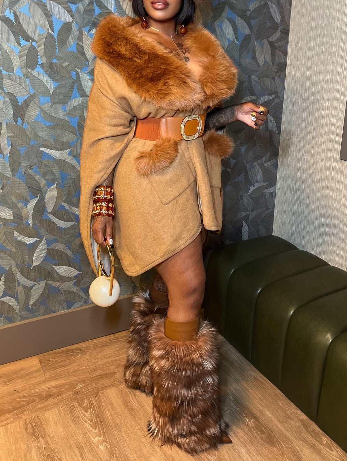 Fur Cape With Hood（Free shipping）