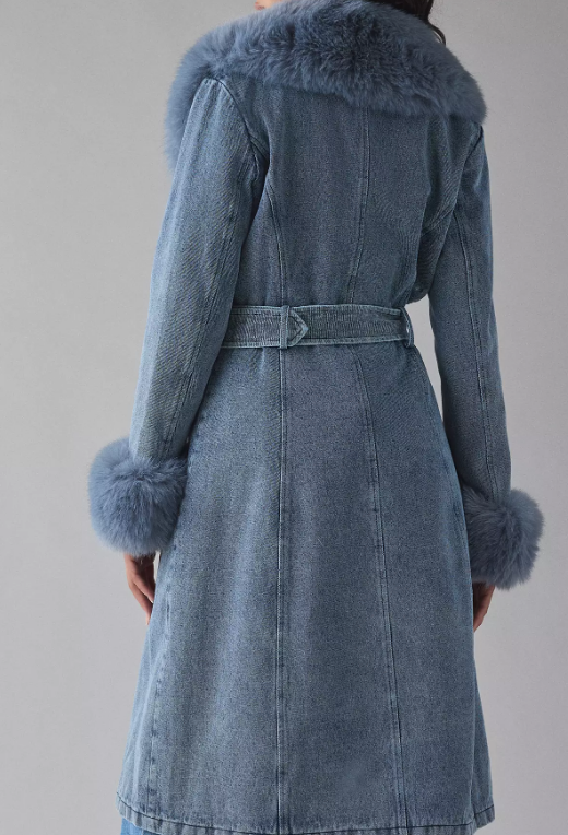 Gorgeous Trench Coat With Faux Fur