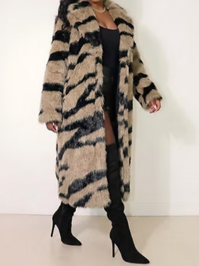 Statement Faux Fur Coat（Free shipping）