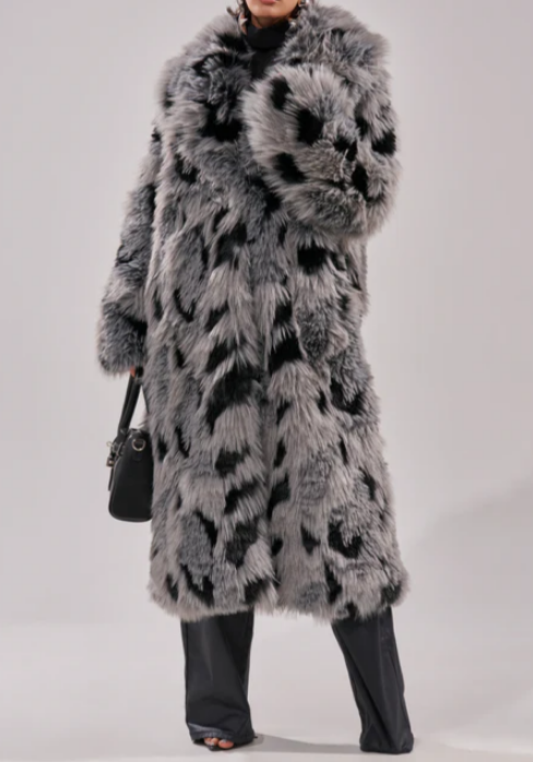 Statement Fur Coat（Free shipping）